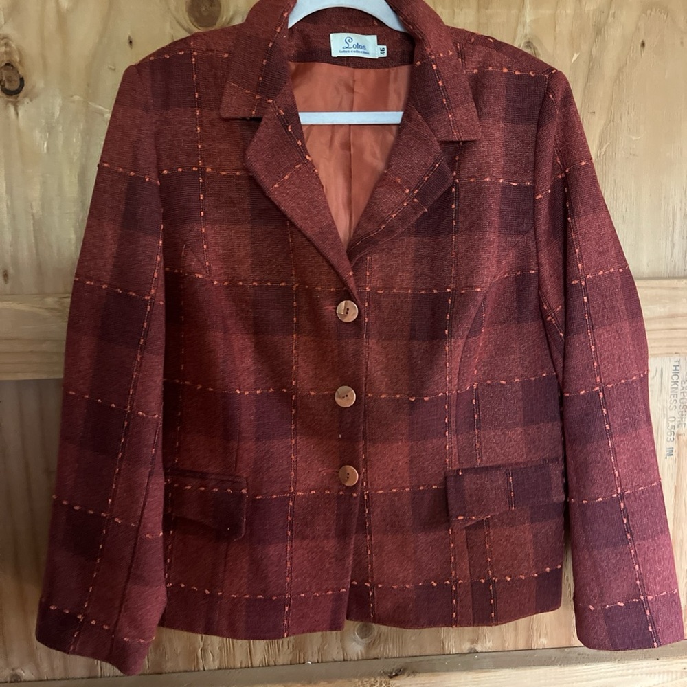 Vintage plaid blazer!